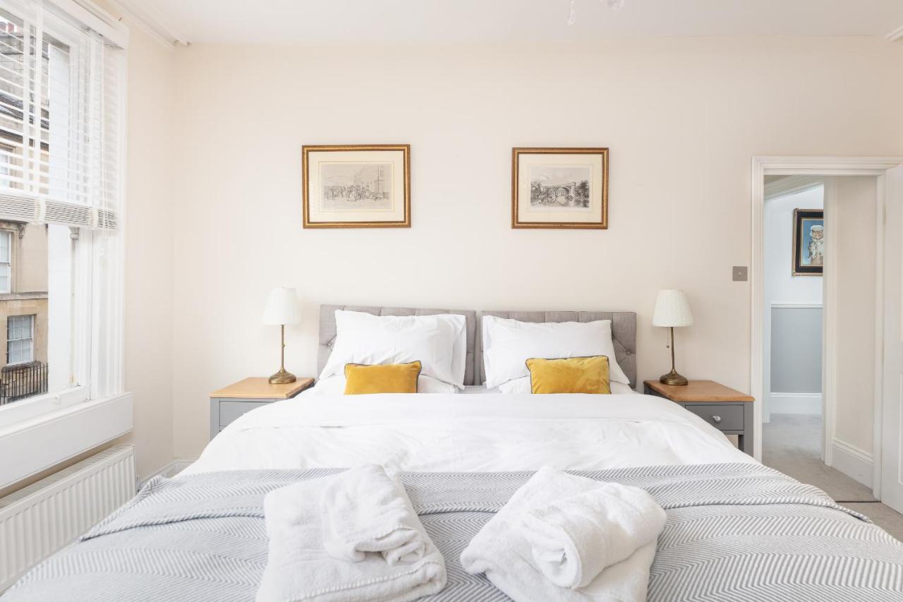5 Bedroom Magnificent Georgian Townhouse- City Centre Bath Dış mekan fotoğraf