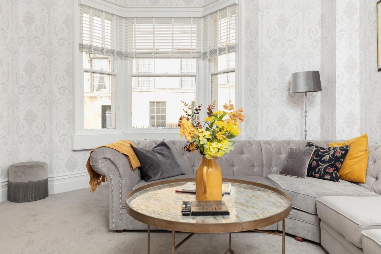 5 Bedroom Magnificent Georgian Townhouse- City Centre Bath Dış mekan fotoğraf